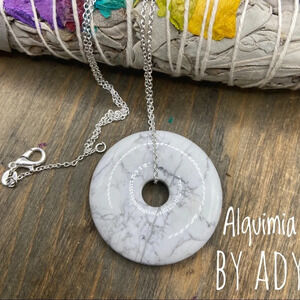 BIG STERLING SILVER HUGE HOWLITE PI DONUT NECKLACE